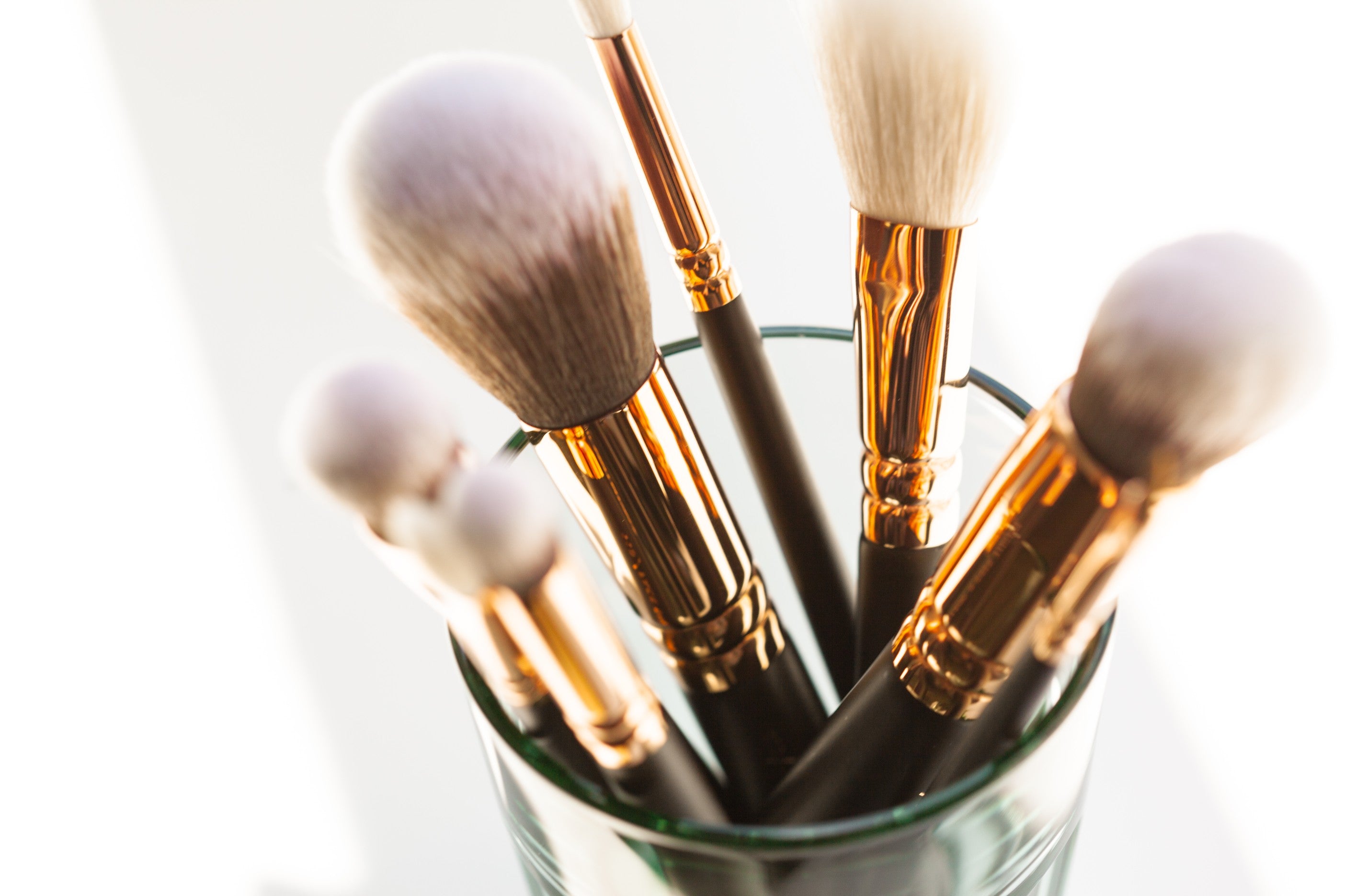 Makeup Brushes 101: A Comprehensive Guide to Types and Uses - Image Beauty