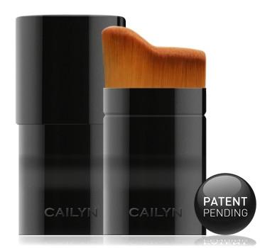 Cailyn Cosmetics O! Curve BrushCosmetic BrushesCAILYN COSMETICS